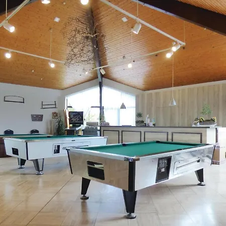 2 Bedroom Awesome In Герольштайн