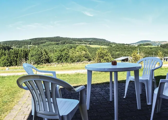 2 Bedroom Awesome In *