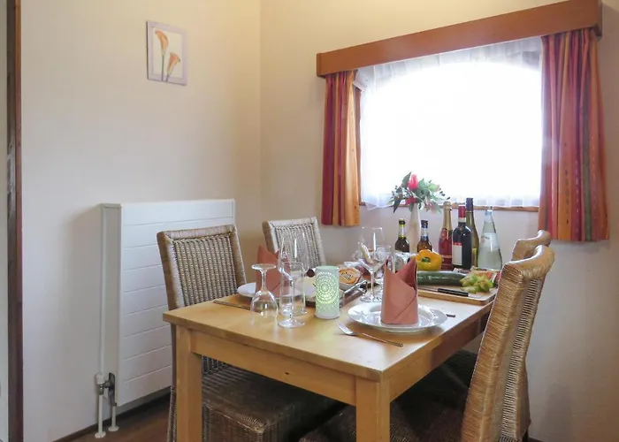 Vakantiehuis 2 Bedroom Awesome In Gerolstein